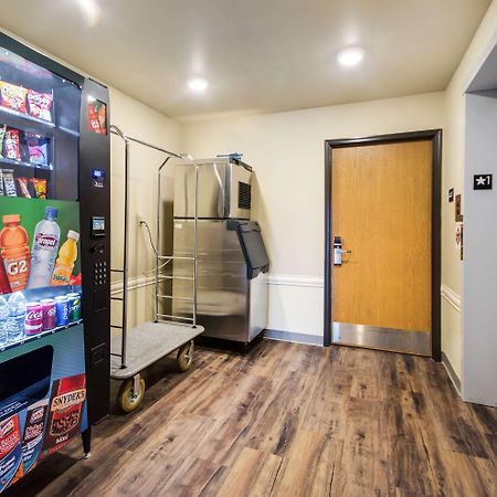 Econo Lodge Burlington Esterno foto
