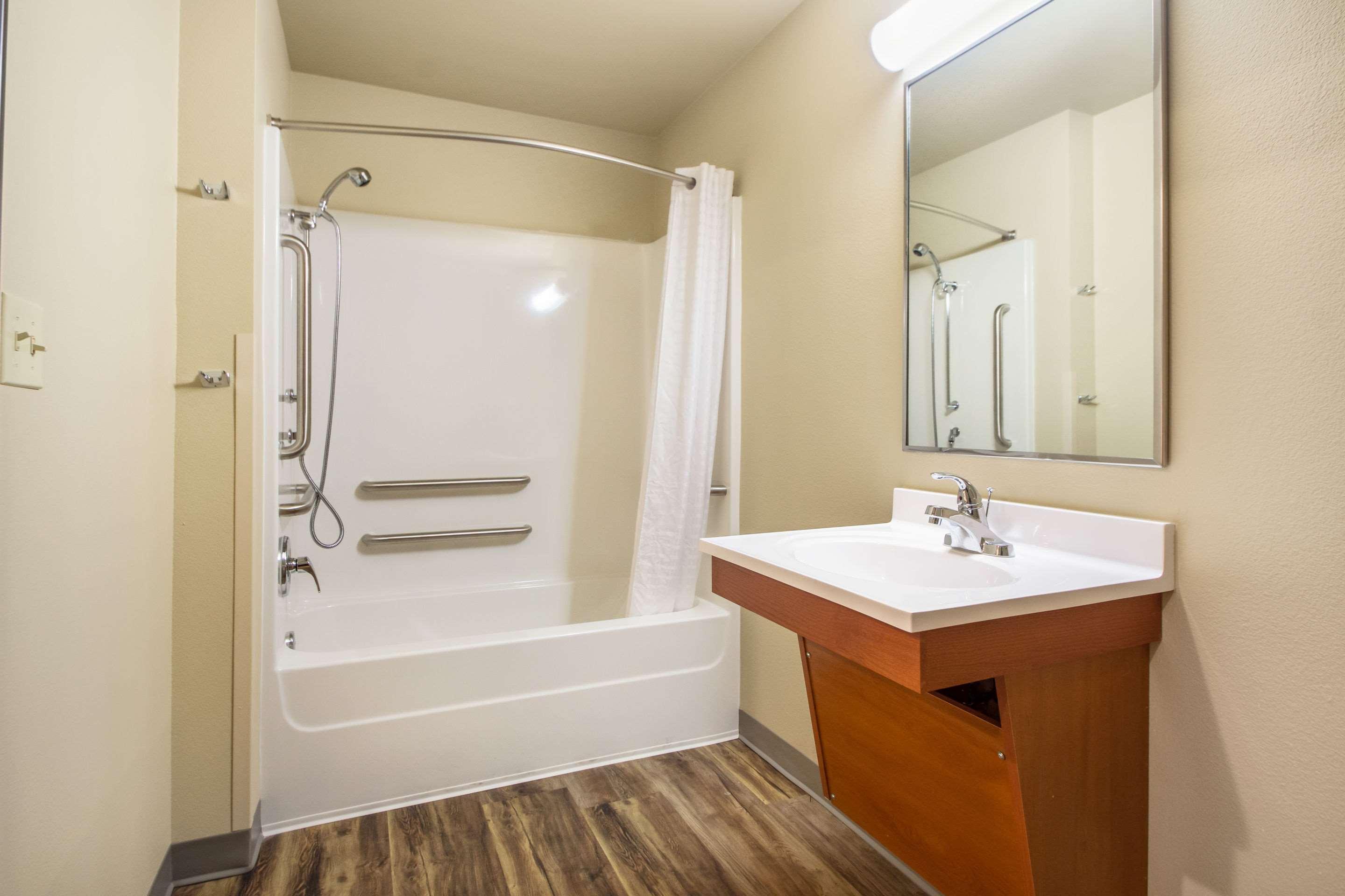 Econo Lodge Burlington Esterno foto