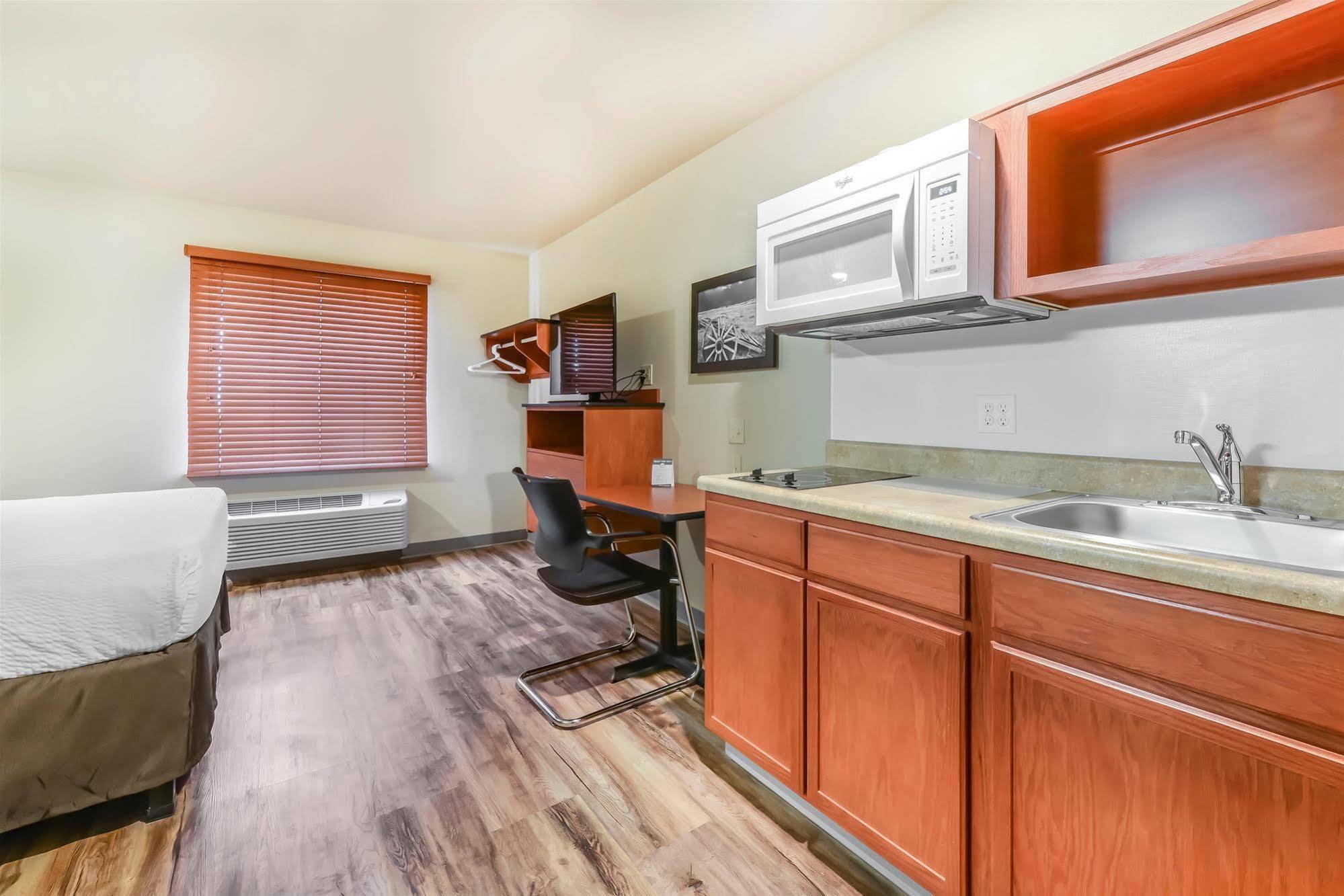 Econo Lodge Burlington Esterno foto
